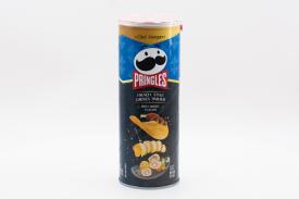 Чипсы Pringles со вкусом французским куриным рулетом и грибами-сморчками (Китай) 80г